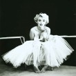 Marylin Monroe war göttlich. Und, nach den heutigen Standards, nicht besonders schlank. Die kurvenreiche Schauspielerin im Ballettkleid wirkt wie der leckerste Baiser der Welt. MM im Ballettkleid ist laut „Time“ […]